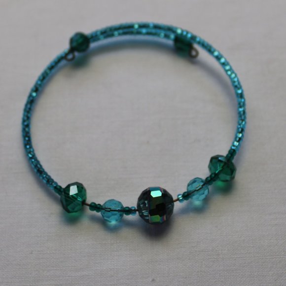 Glass Beaded Memory Wire Bracelet - One Size, Blue & Green - Picture 3 of 5